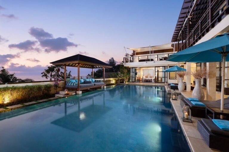 Sewa villa private pool di Bali - Villa 4BR Modern Mewah dengan Ocean View di Jimbaran – BVI1857