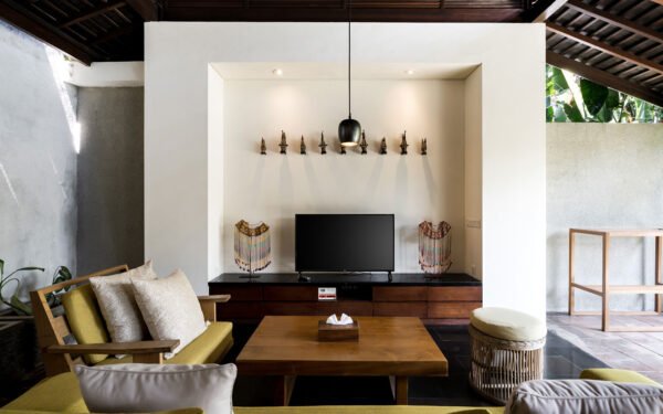 A Luxurious 3-Bedroom Retreat in Canggu, Bali - BVI56035