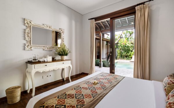 A Luxurious 3-Bedroom Retreat in Canggu, Bali - BVI56035