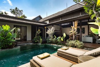 A Luxurious 3-Bedroom Villa in Canggu Bali - BVI56004