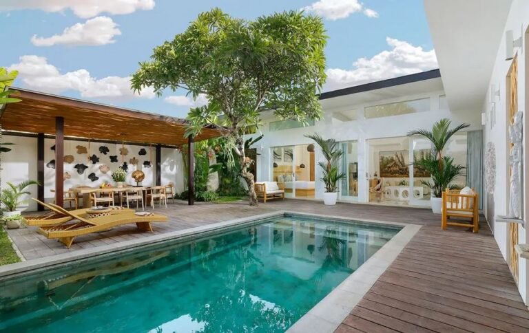 Sewa villa private pool di Bali - Villa 3BR Modern Minimalis dengan Private Pool di Canggu – BVI55868