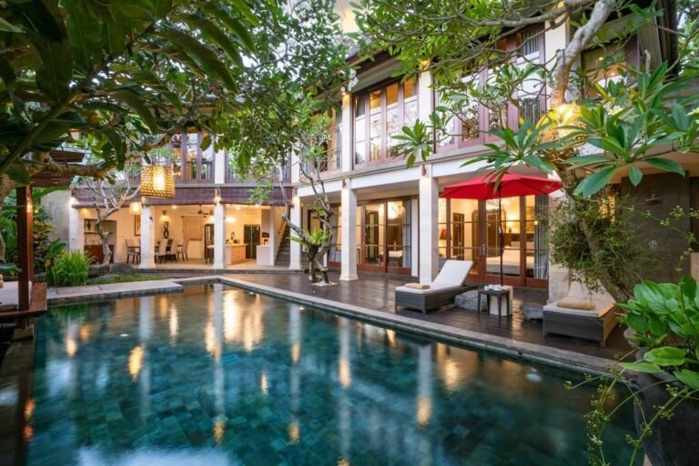 Sewa villa private pool di Bali - Villa Elegan 3 Kamar dengan Private Pool di Lokasi Terbaik Jimbaran – BVI66352