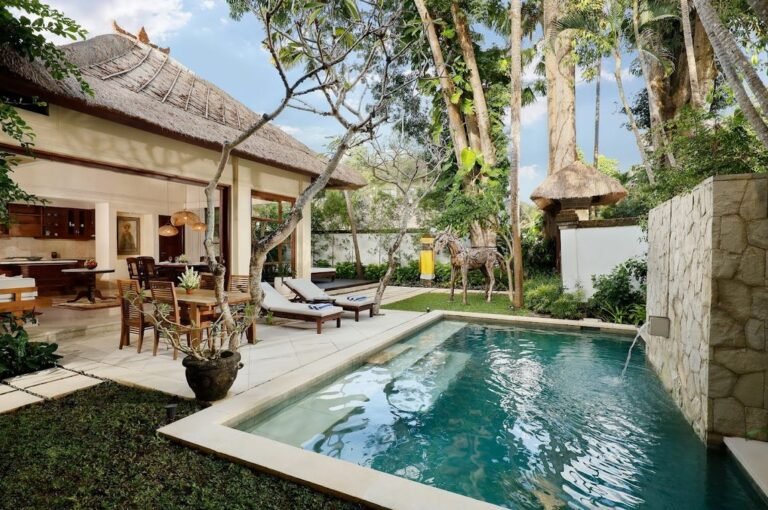 Sewa villa private pool di Bali - Villa Elegan 3 Kamar dengan Private Pool & Sentuhan Bali di Jimbaran – BVI66085