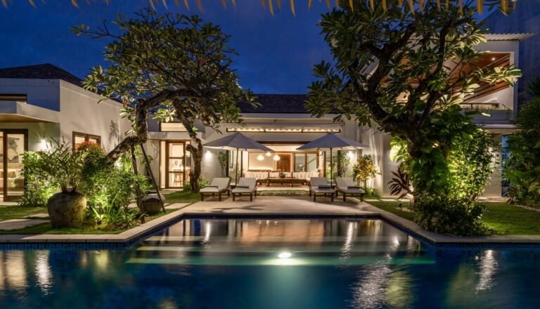 Sewa villa private pool di Bali - Villa Mewah 4 Kamar Tidur di Seminyak – Private Pool 16m & Lokasi Premium | BVI67400