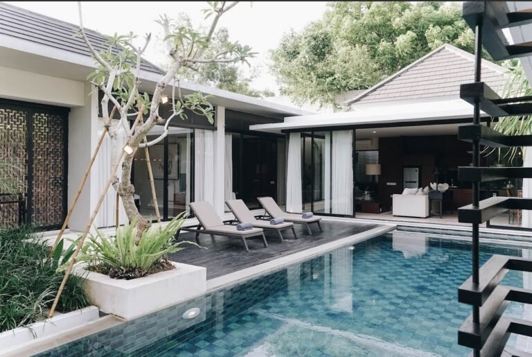 Sewa villa private pool di Bali - Villa Mewah 3 Kamar Tidur di Nusa Dua – Dekat Pantai Geger | BVI70488