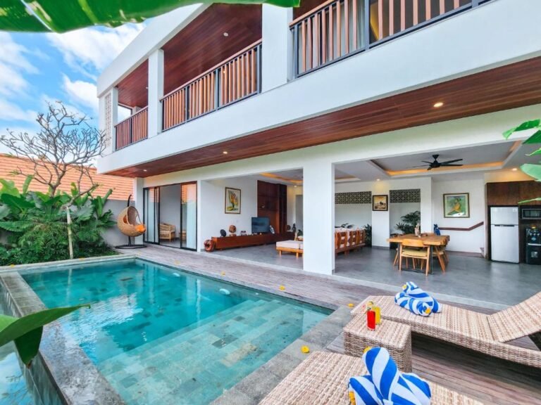 Sewa villa private pool di Bali - Sewa Villa 4 Kamar Tidur Private Pool di Canggu – Modern Villa BVI72466